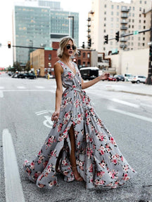 V-Ausschnitt Blumen-Maxikleid – Detailansicht Spitze