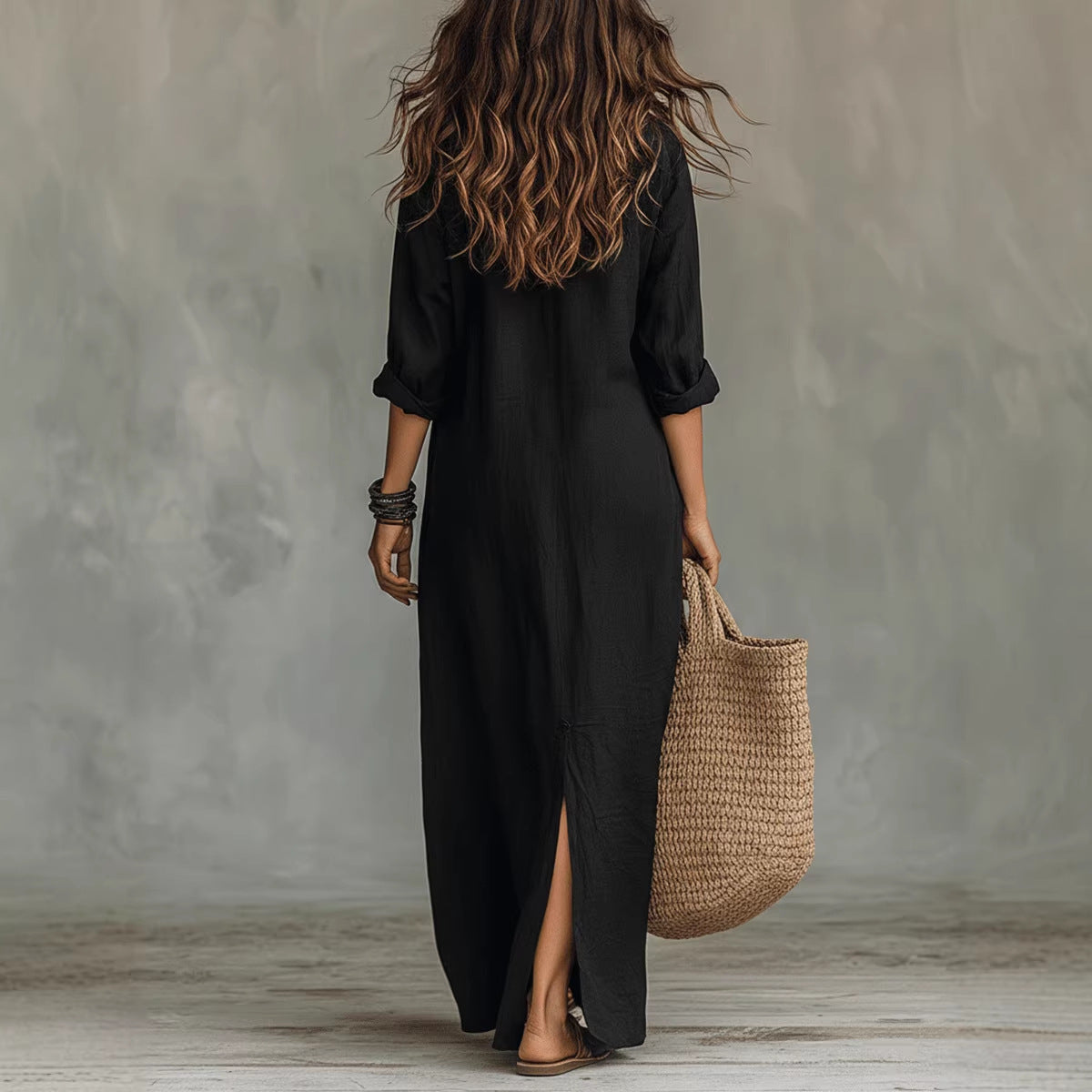 Elegantes Langarm-Maxikleid mit Revers & Seitenschlitz
