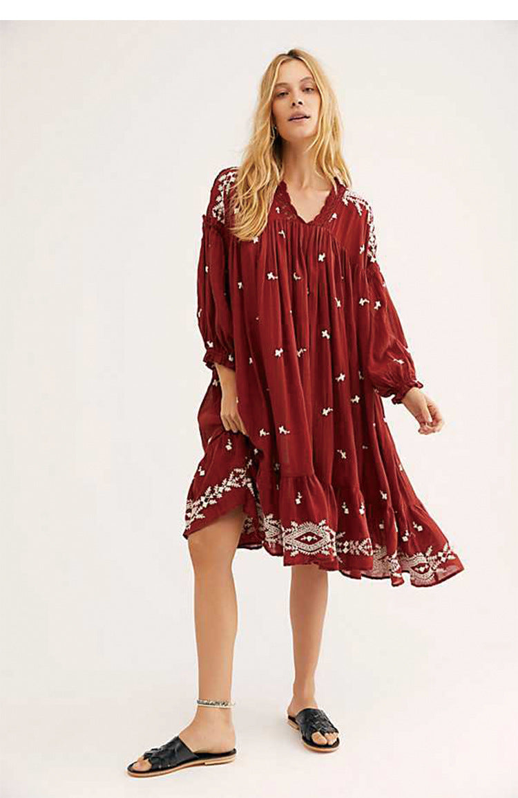Besticktes Kleid Weiß Detail Stickerei – Sévea Schweiz