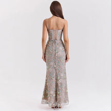 Schnürkleid High Waist Rückenfrei Detail – Sévea